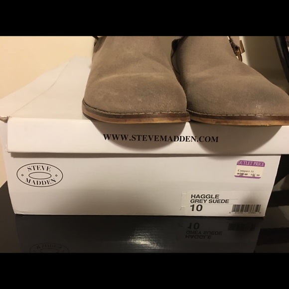 Steve Madden Haggle grey suede size 10 Booties - Picture 3 of 6